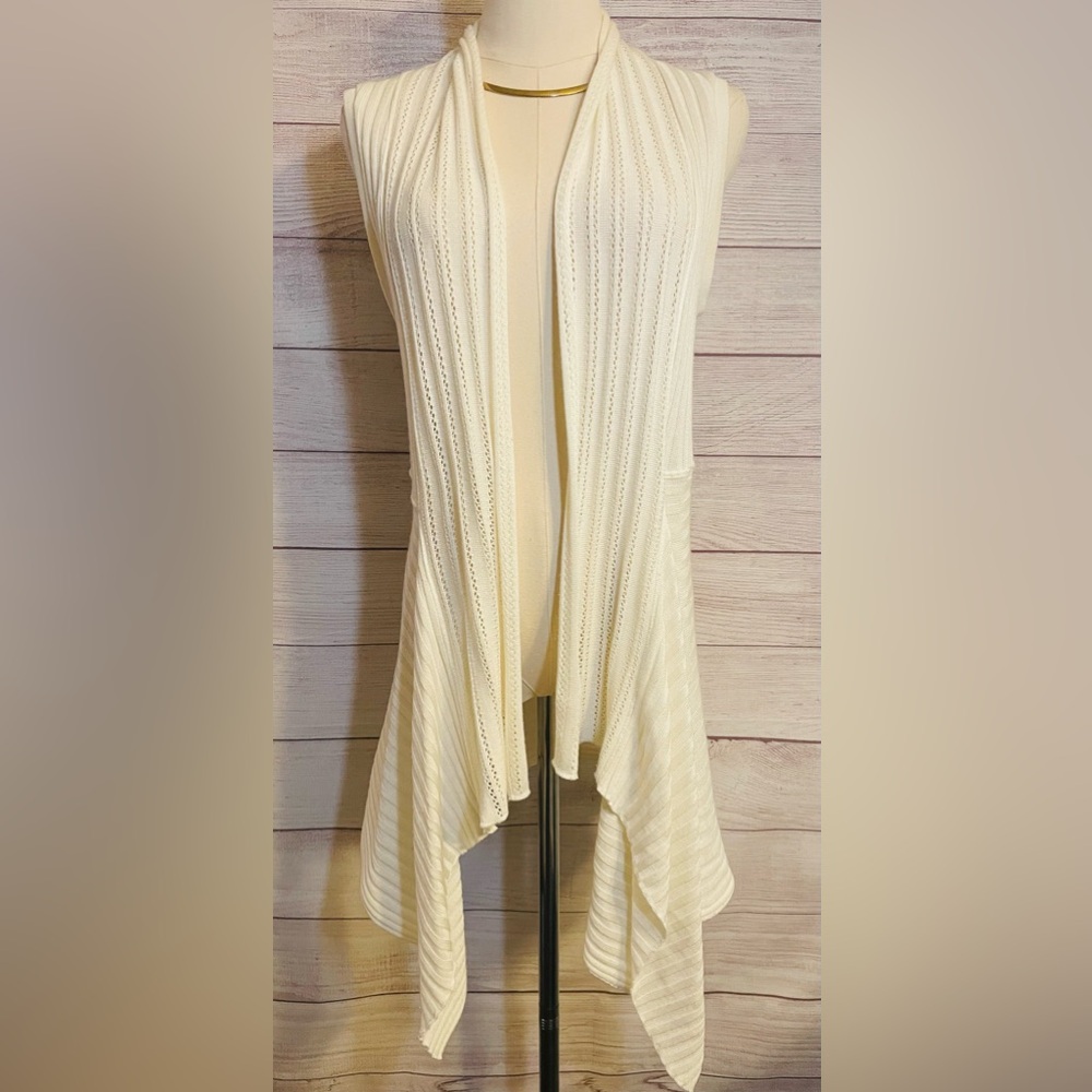 NWOT Grass Collection Sleeveless Sweater Vest Cover Up Color Ivory Size Med